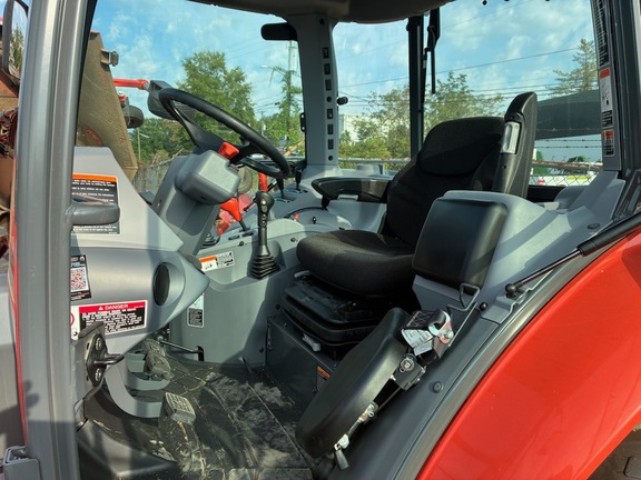 2025 Kubota M4-071D