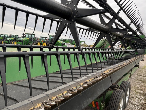 Used 2019 John Deere 740FD Combine Platforms at Koenig Equipment in Anna, OH - Photo9