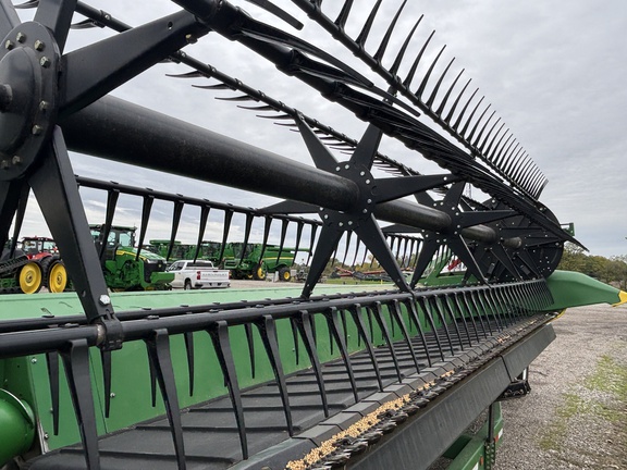 Used 2019 John Deere 740FD Combine Platforms at Koenig Equipment in Anna, OH - Photo11