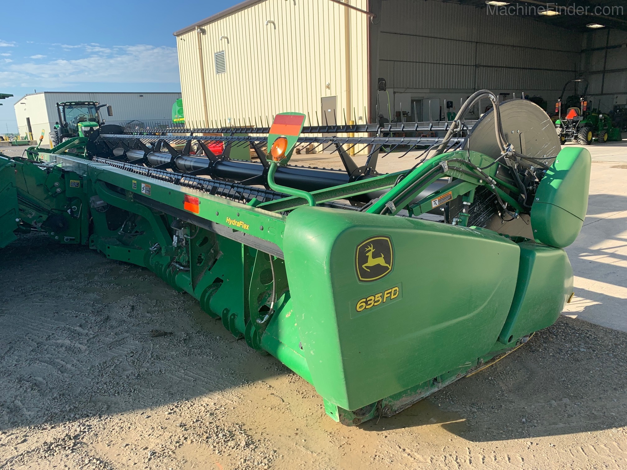 2012 John Deere 635FD Image 1