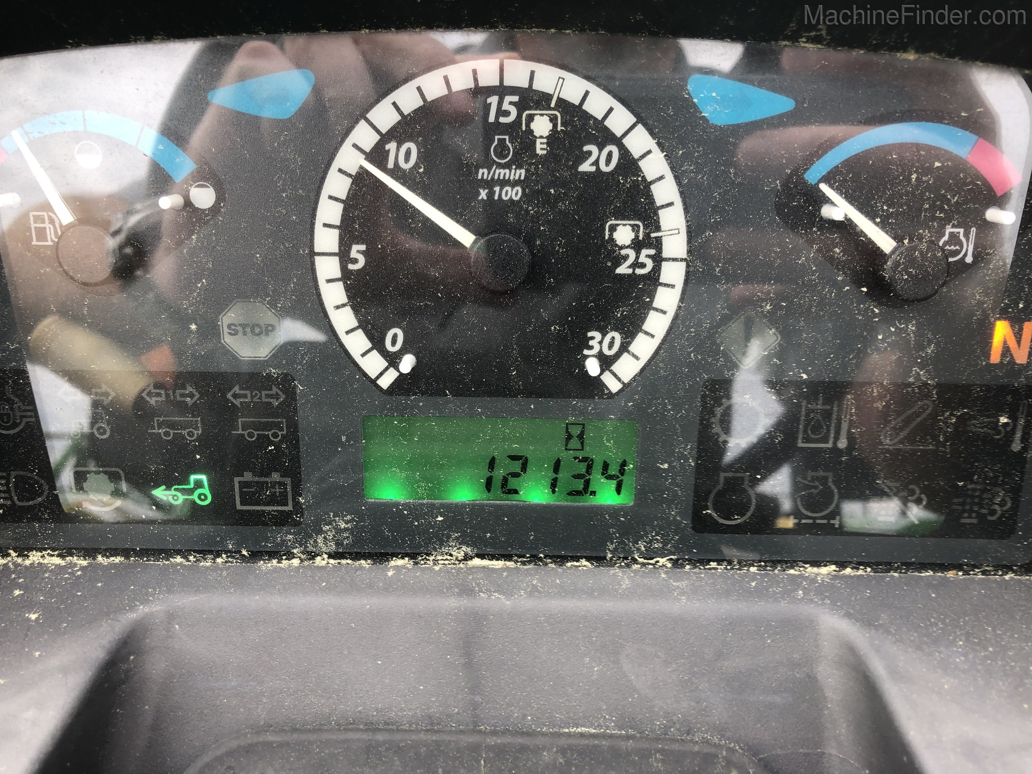 2013 John Deere 5085E Image 4