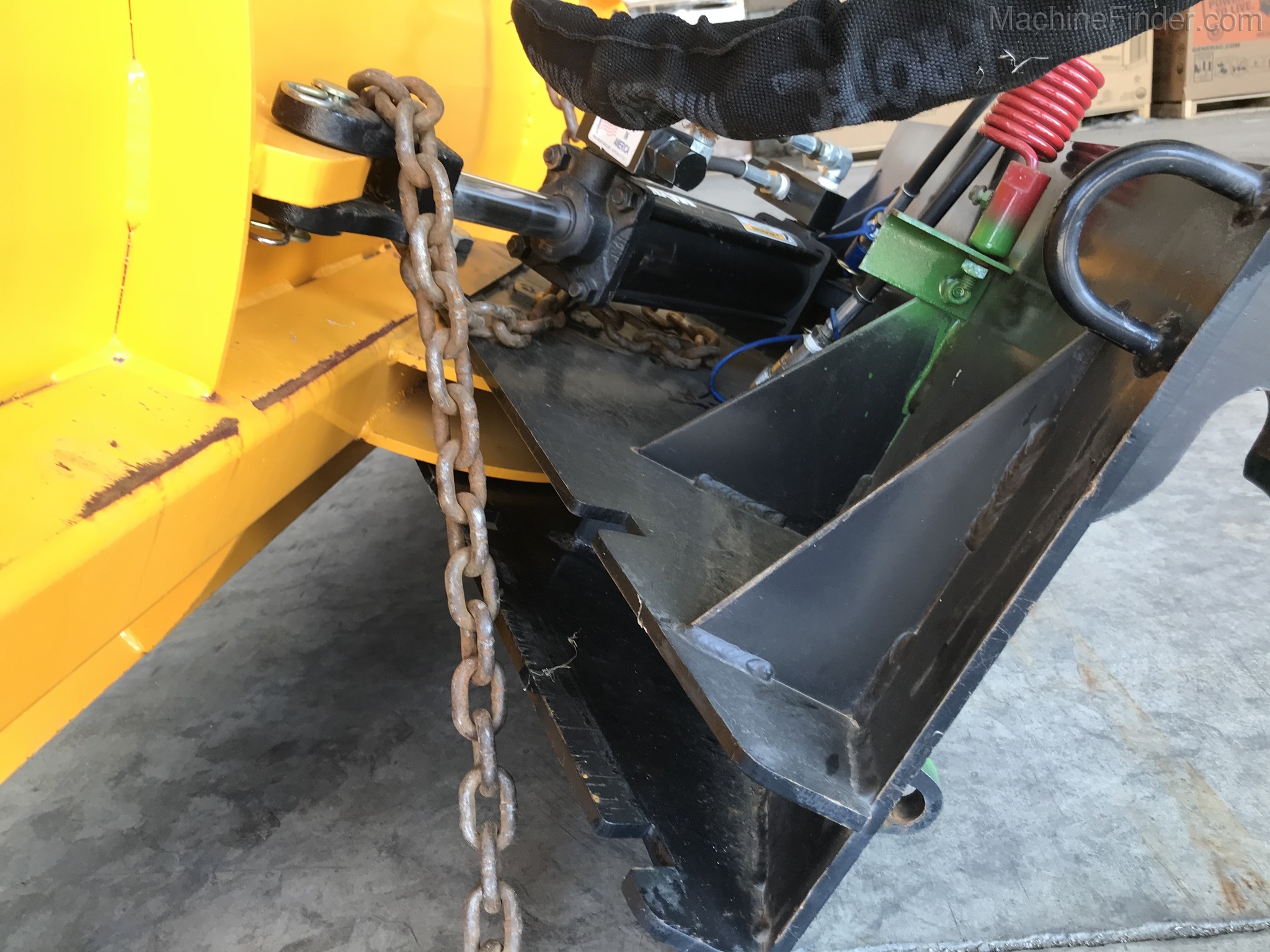 John Deere 8 foot snow blade Image 7