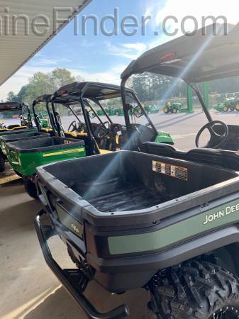 2019 John Deere 590M Image 4