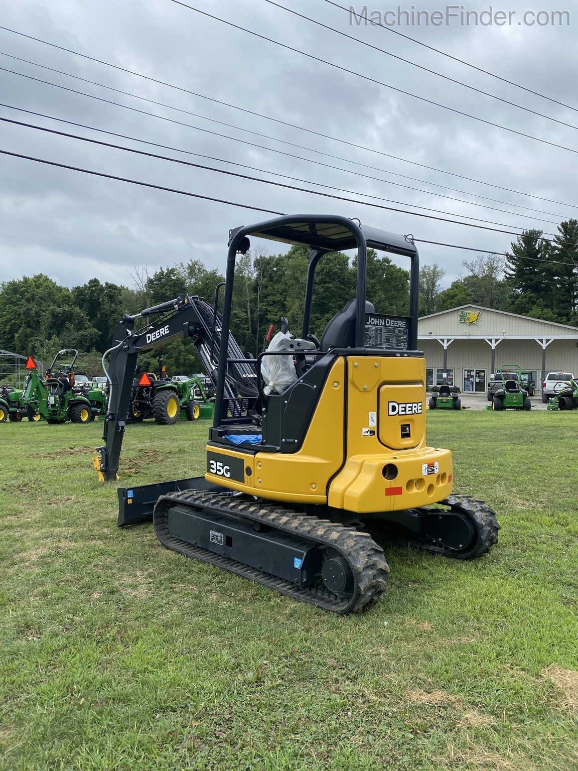 2020 John Deere 35G Image 5
