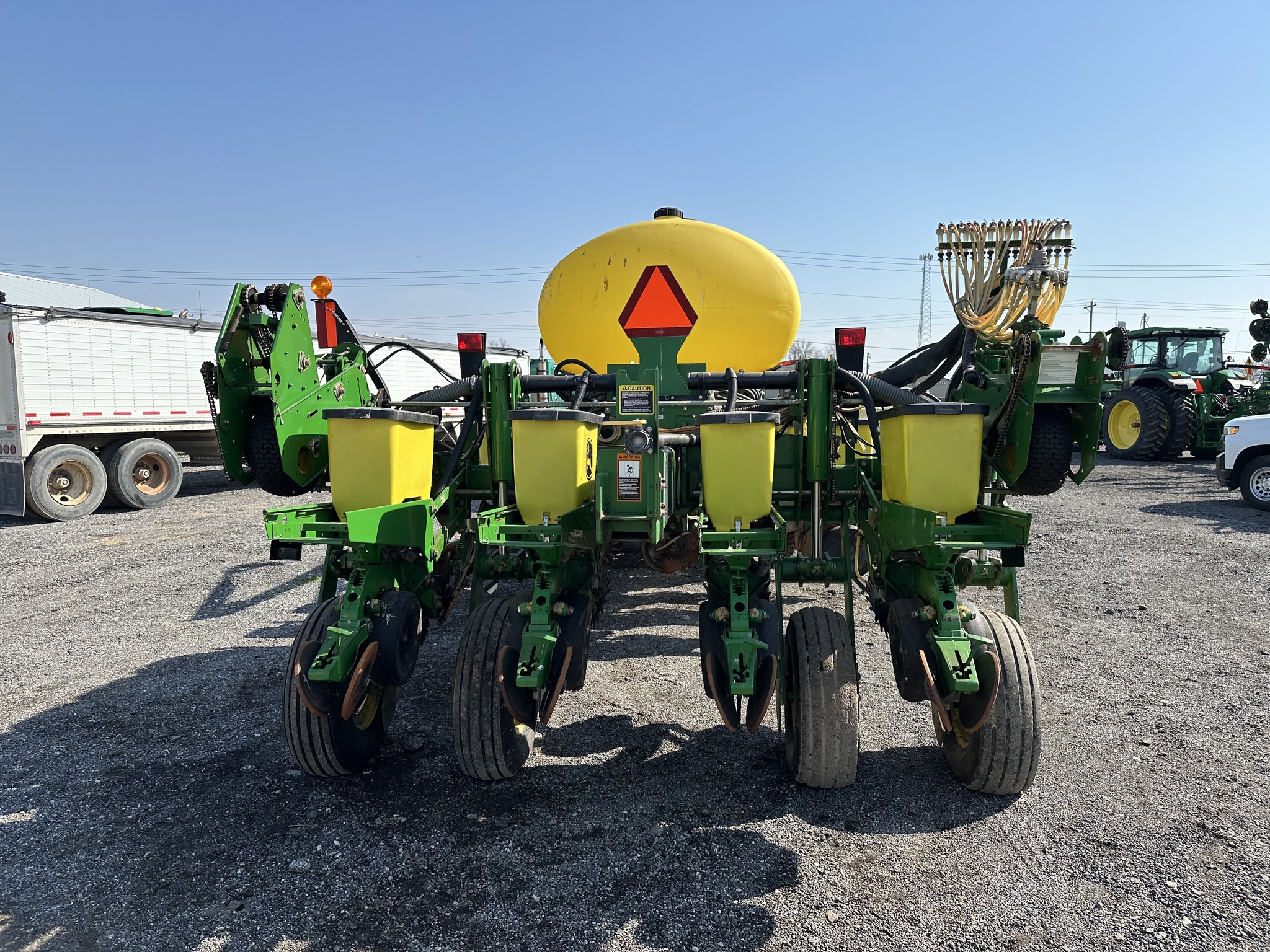 2009 John Deere 1770NT Image 6