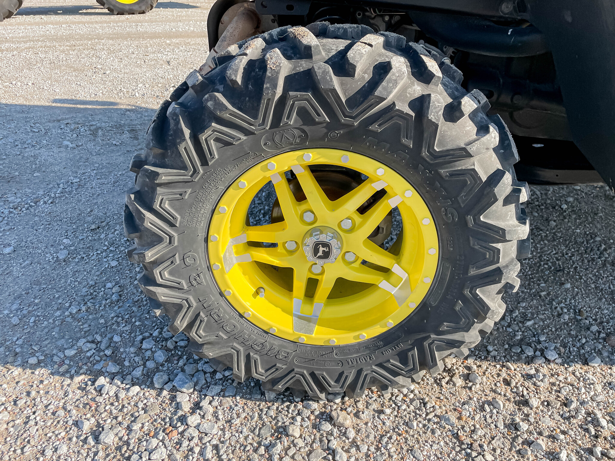 2021 John Deere XUV 835R Image 26