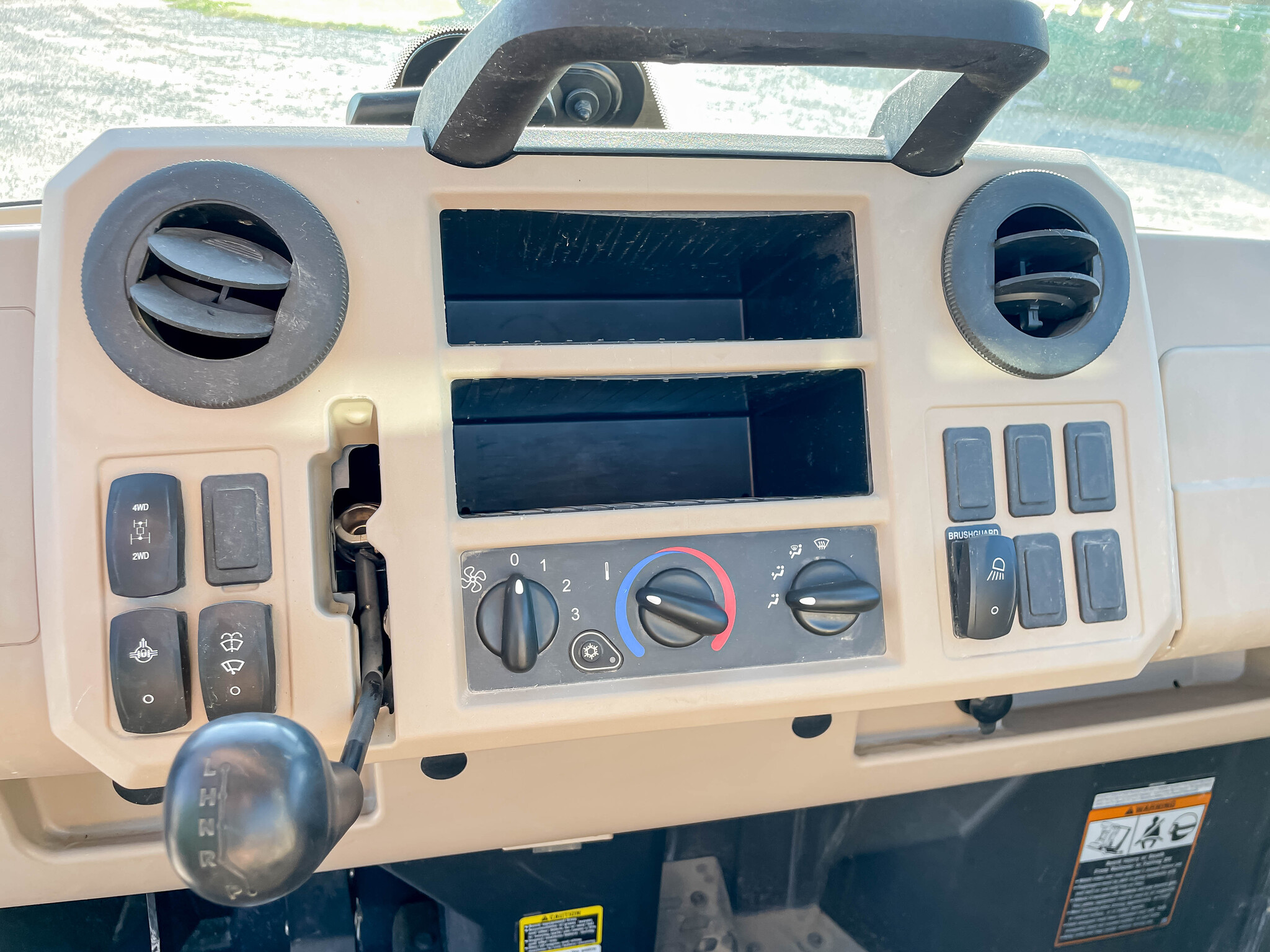 2021 John Deere XUV 835R Image 14