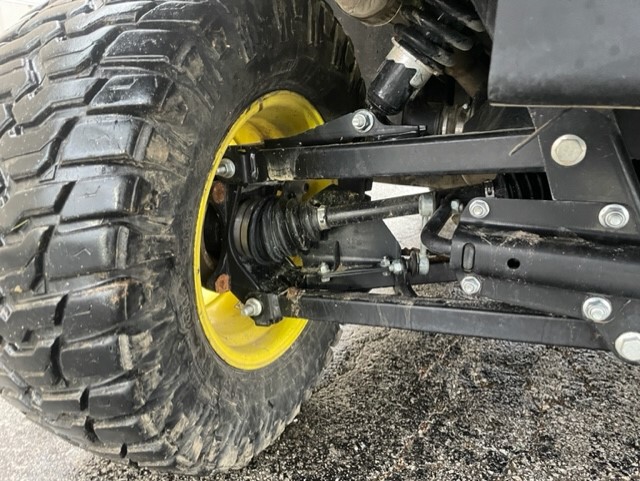 2023 John Deere XUV 835R at Heritage Tractor in West Plains, MO