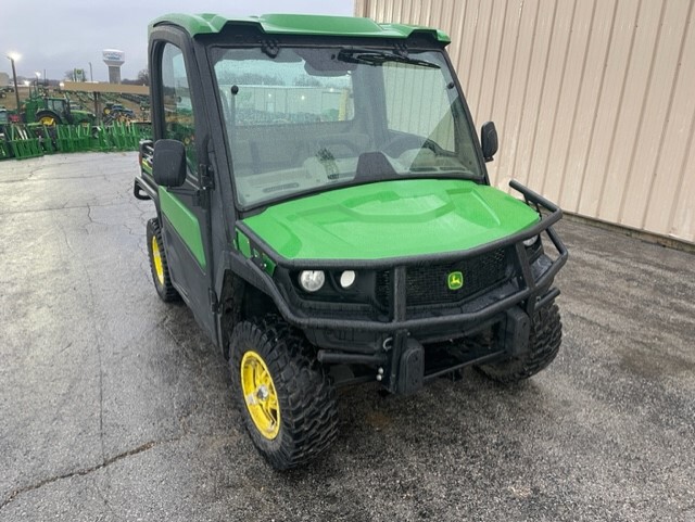  2023 John Deere XUV 835R at Heritage Tractor in West Plains, MO