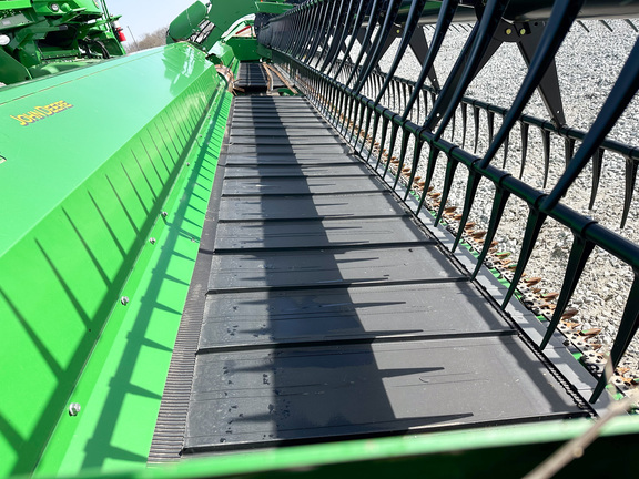 2019 John-Deere 745FD