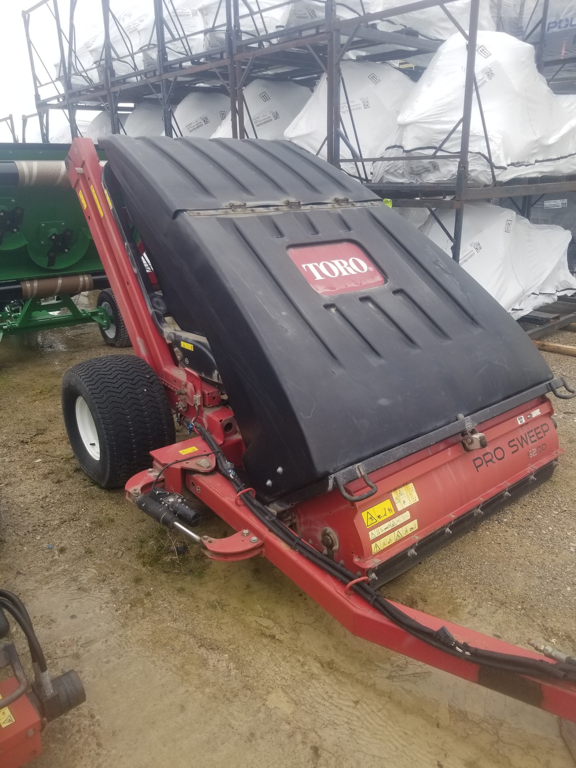 2008 Toro 5200 Aeration