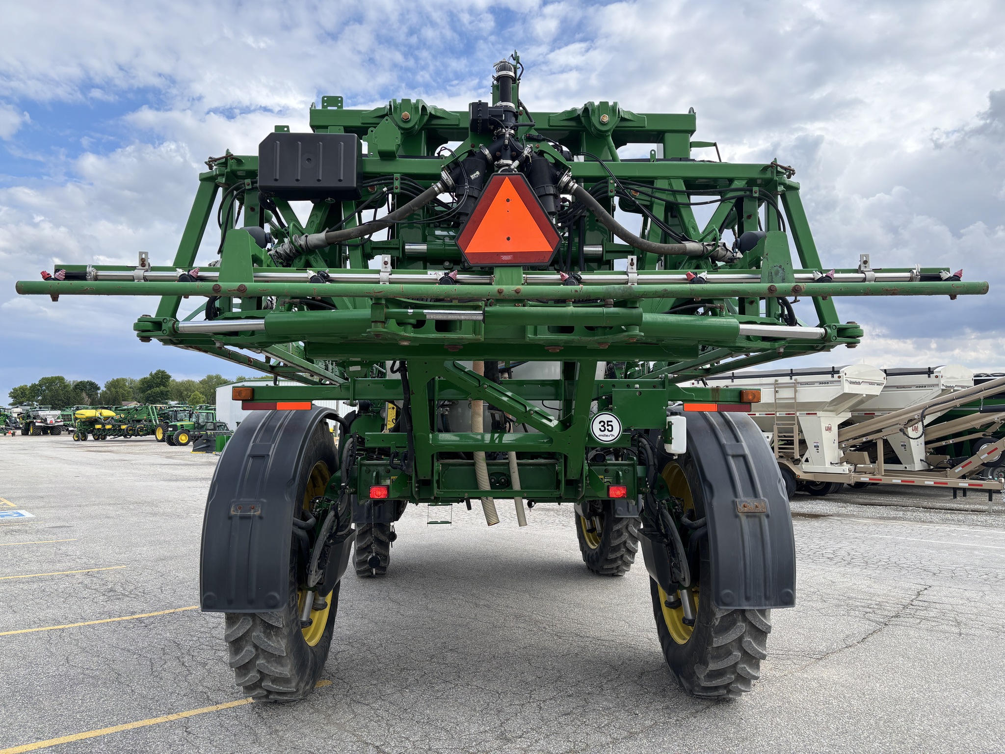 2015 John Deere R4045 Image 4