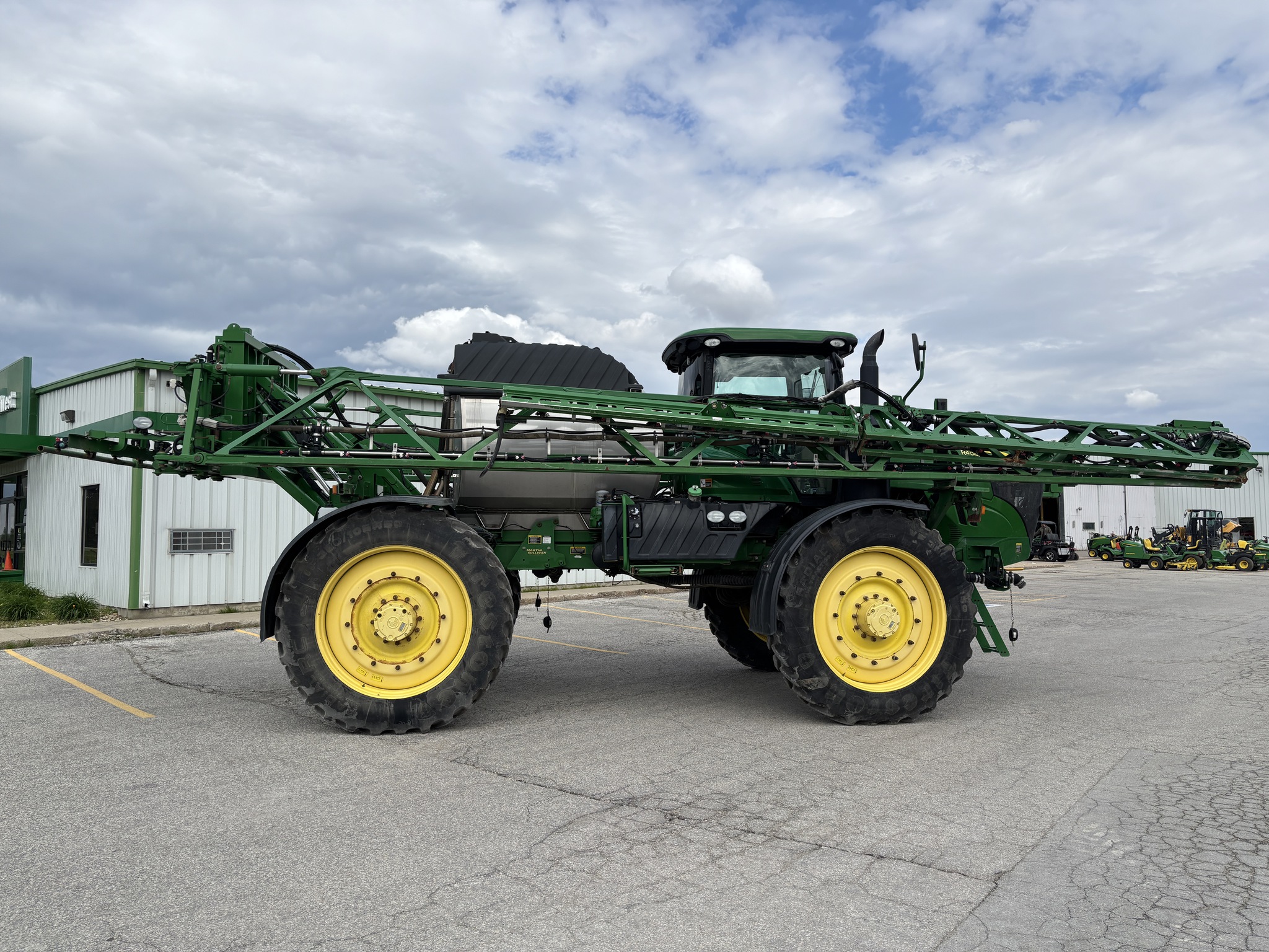 2015 John Deere R4045 Image 6