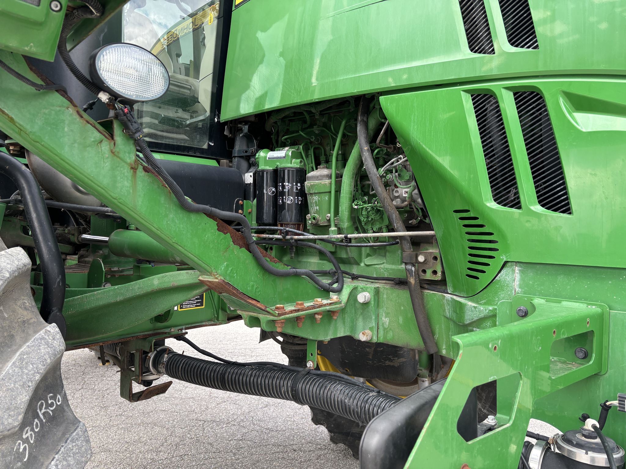 2015 John Deere R4045 Image 21