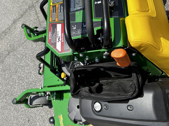 2025 John Deere Q850M-7