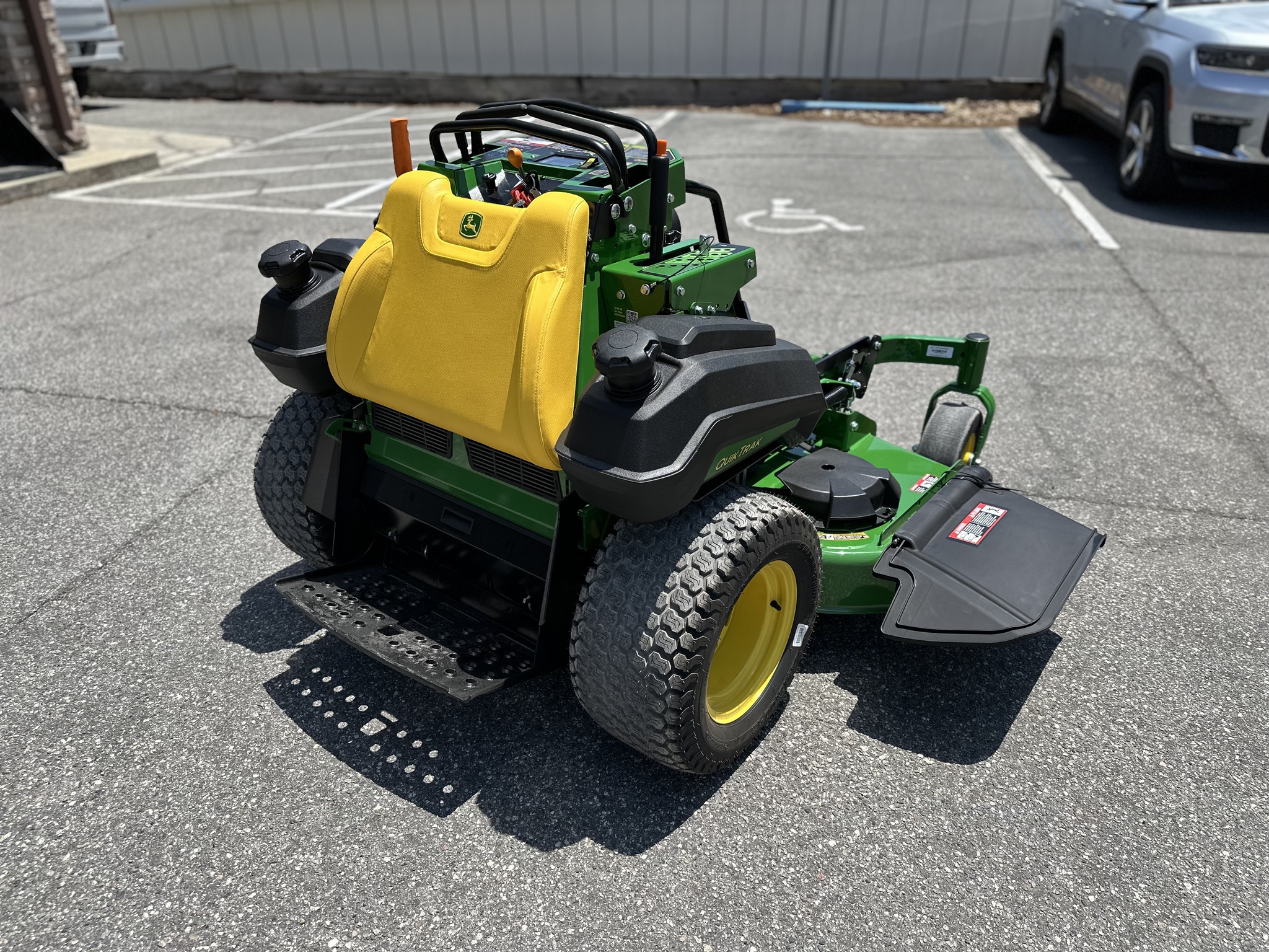 2025 John Deere Q850M Image 10