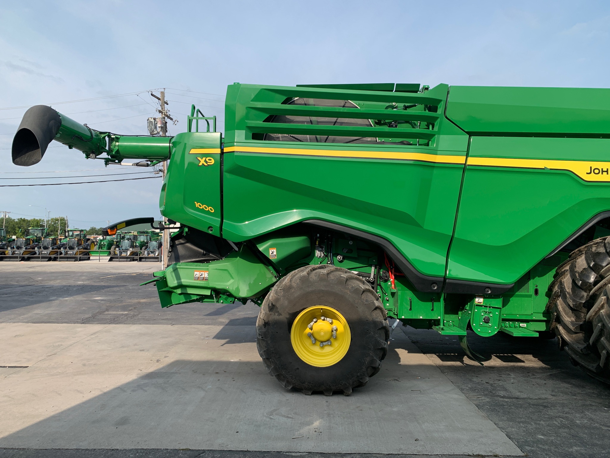  2023 John Deere X9 1000 at Heritage Tractor in Lamar, MO