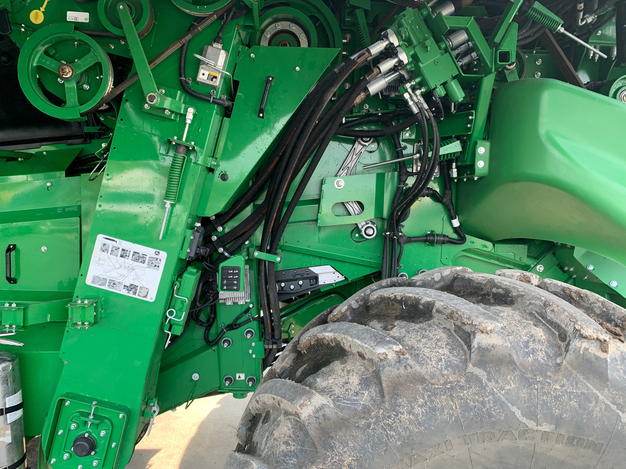  2023 John Deere X9 1000 at Heritage Tractor in Lamar, MO