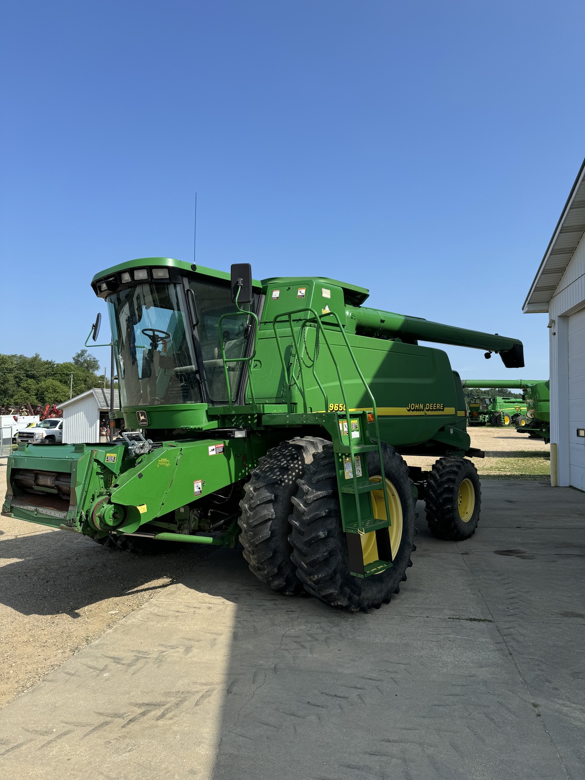 2000 John Deere 9650W Image 3