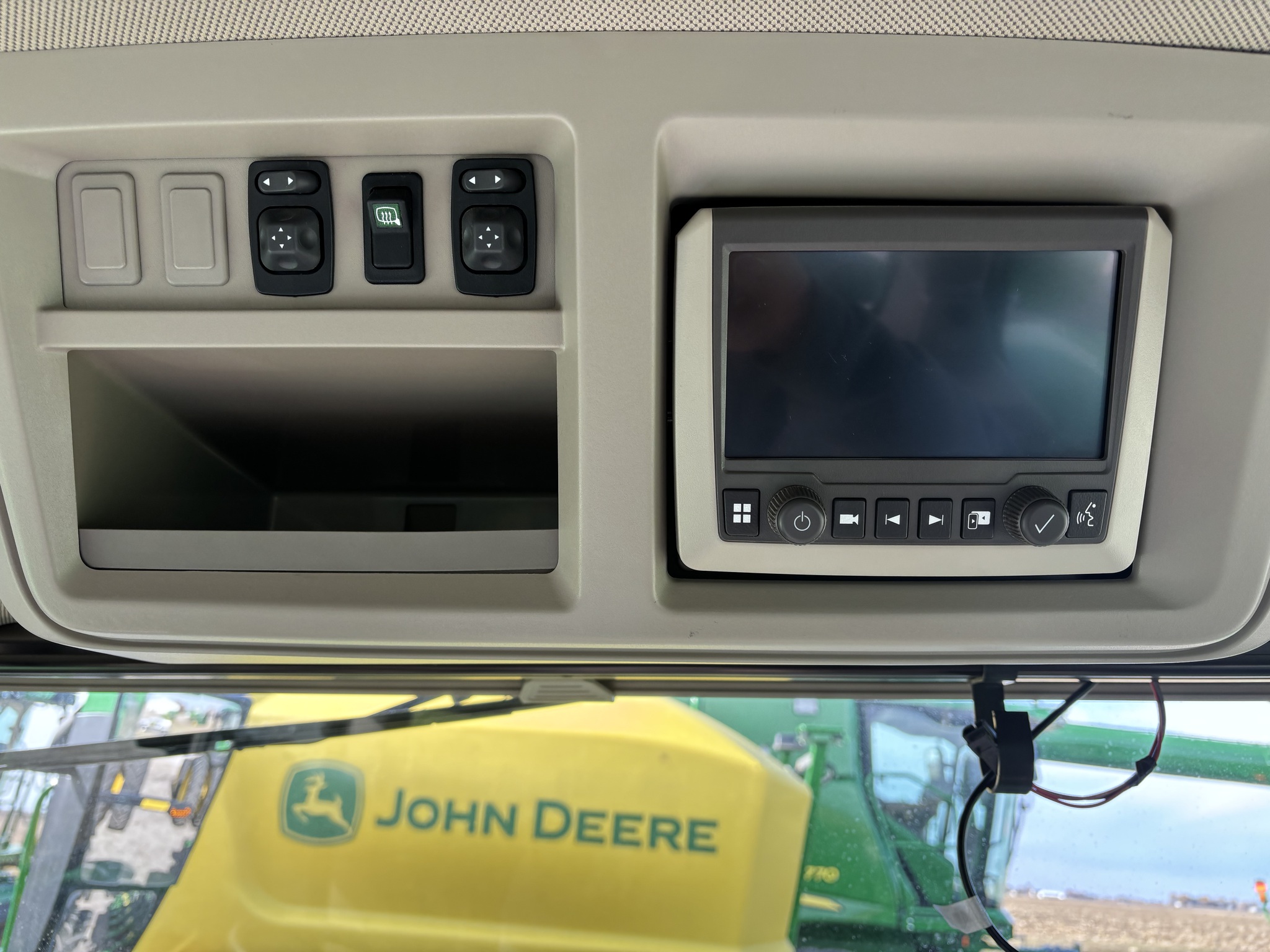  2024 John Deere 8R 310 at Heritage Tractor in Brimfield, IL