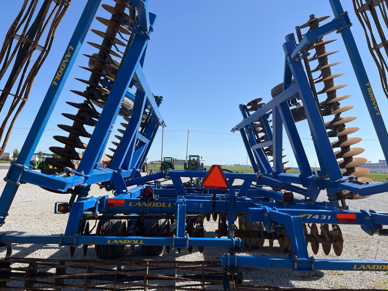 Used 2010 Landoll 7431-33 Vertical Tillage at Koenig Equipment in Greenville, OH - PhotoXL7