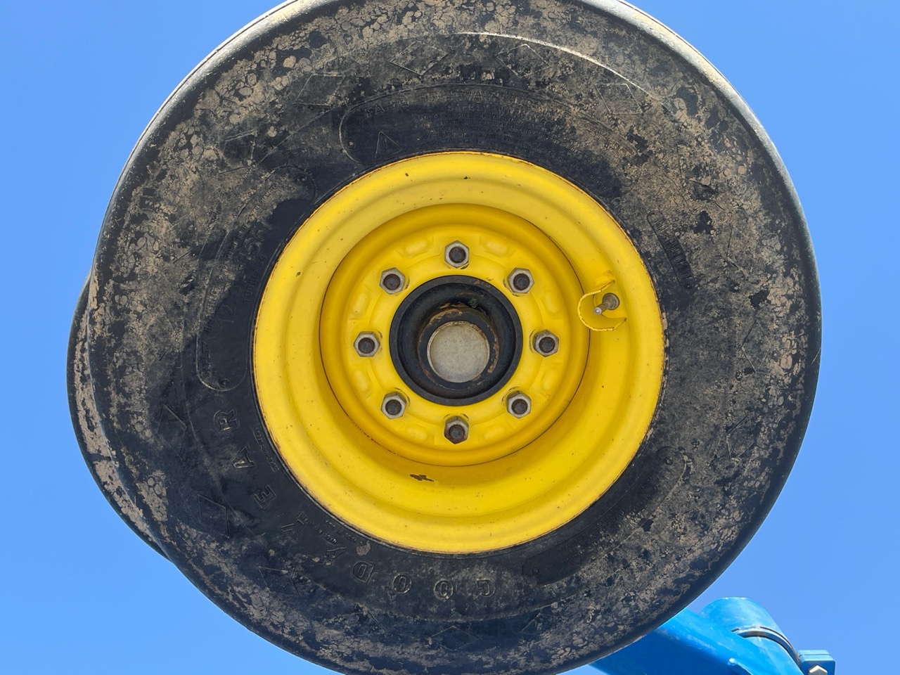 Used 2010 Landoll 7431-33 Vertical Tillage at Koenig Equipment in Greenville, OH - PhotoXL18