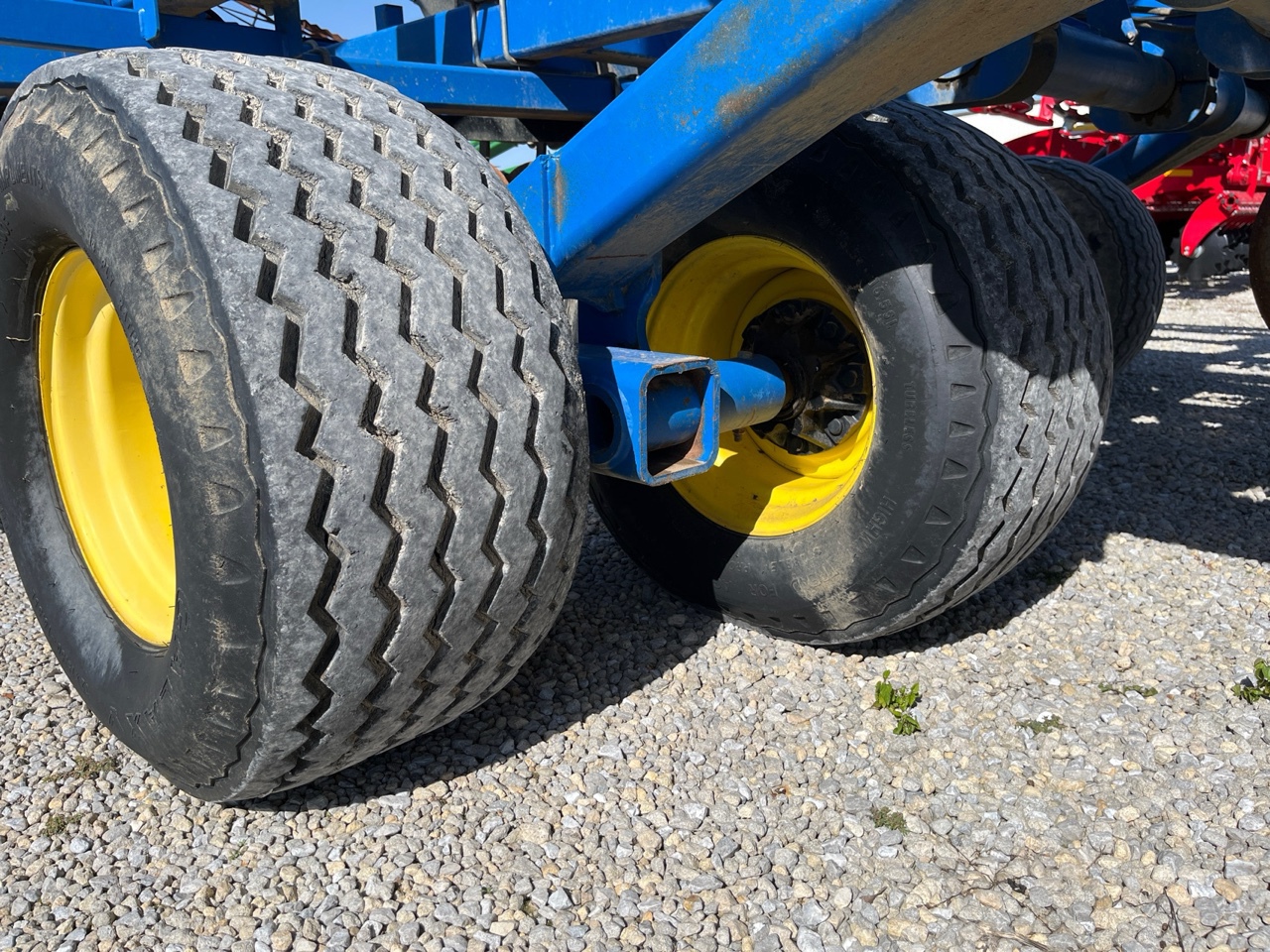 Used 2010 Landoll 7431-33 Vertical Tillage at Koenig Equipment in Greenville, OH - PhotoXL16