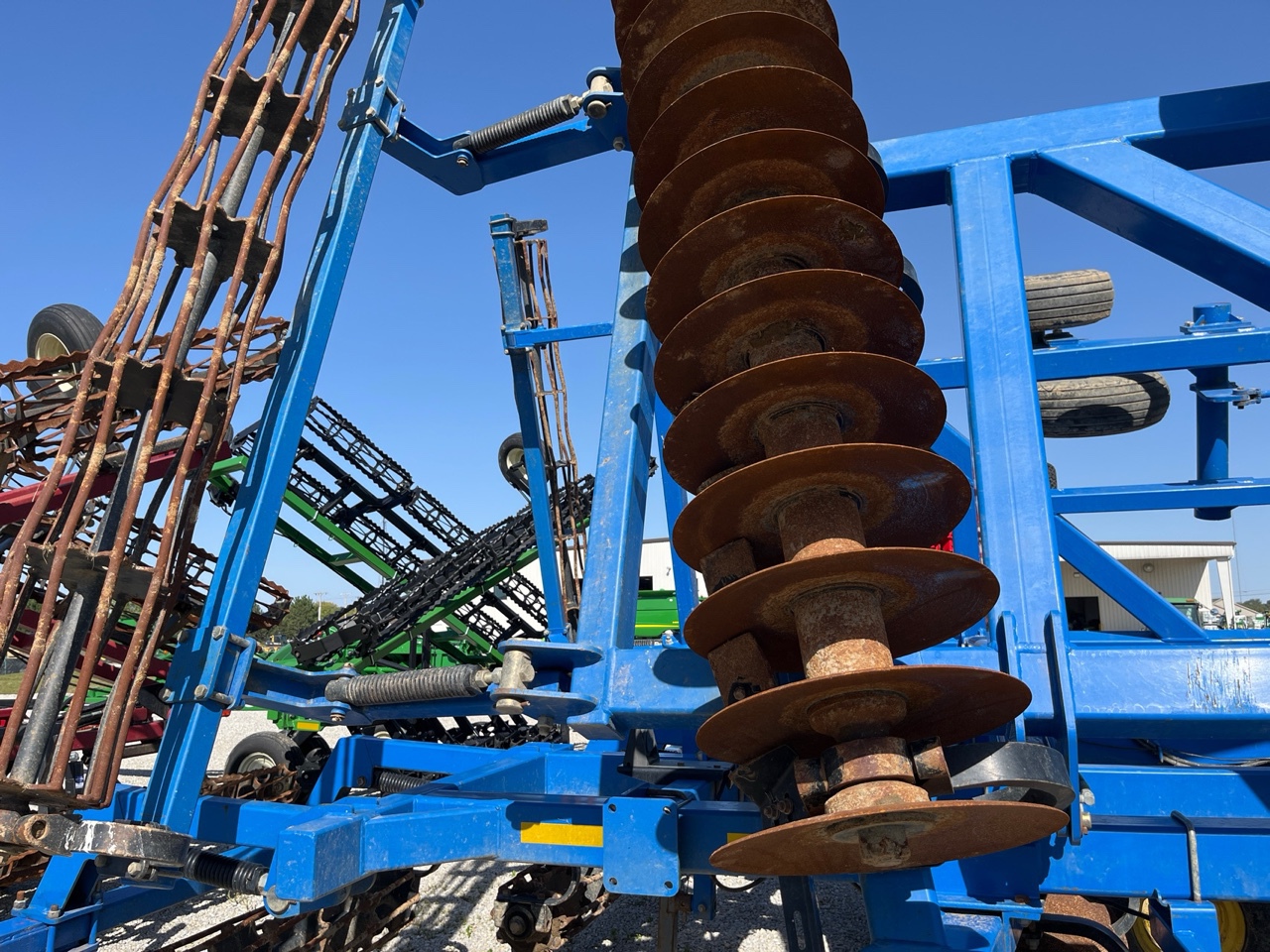 Used 2010 Landoll 7431-33 Vertical Tillage at Koenig Equipment in Greenville, OH - PhotoXL11