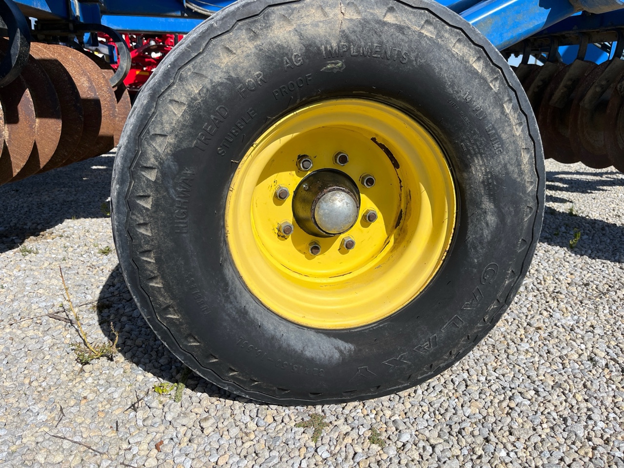 Used 2010 Landoll 7431-33 Vertical Tillage at Koenig Equipment in Greenville, OH - PhotoXL15