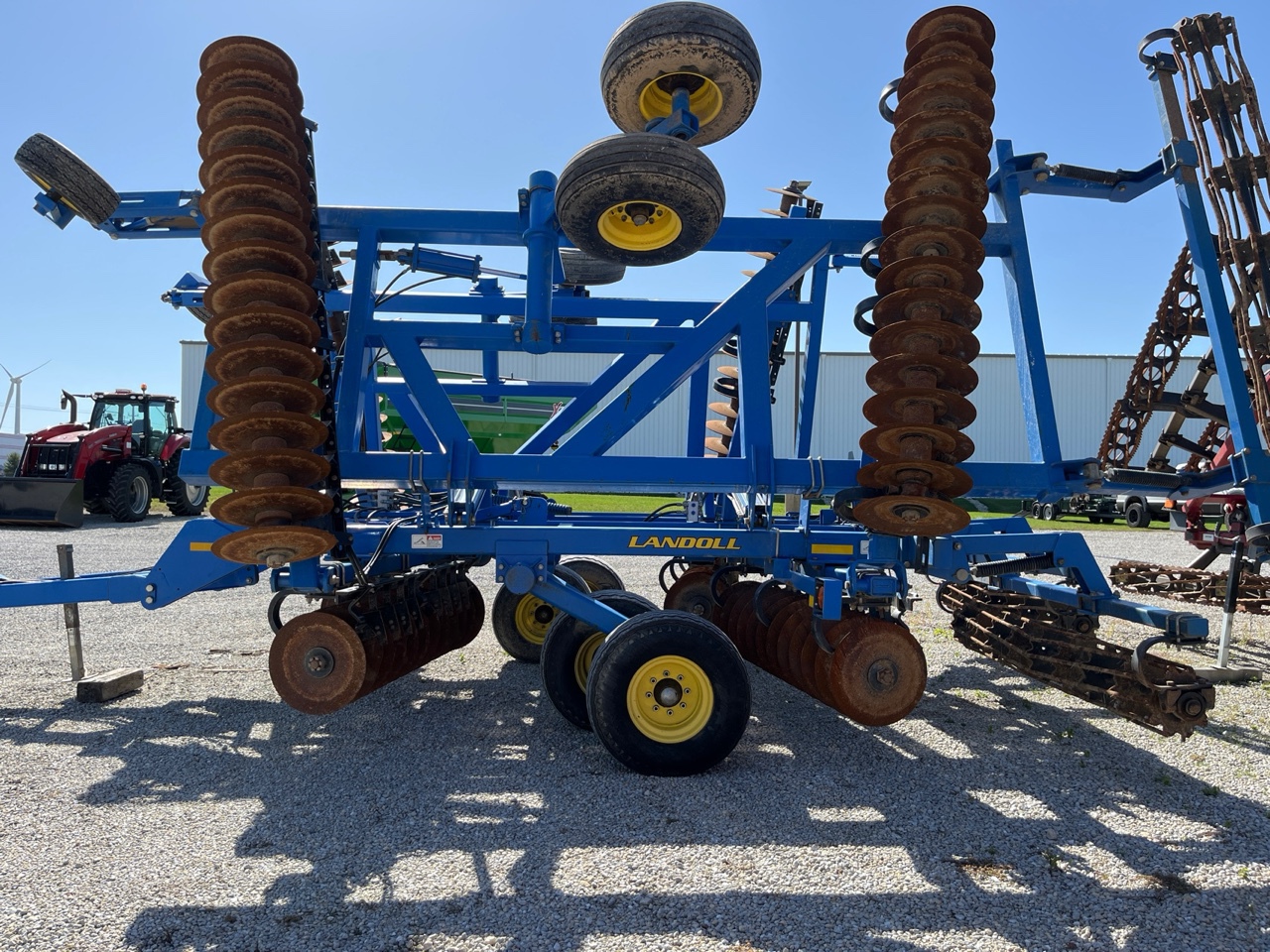 Used 2010 Landoll 7431-33 Vertical Tillage at Koenig Equipment in Greenville, OH - PhotoXL3