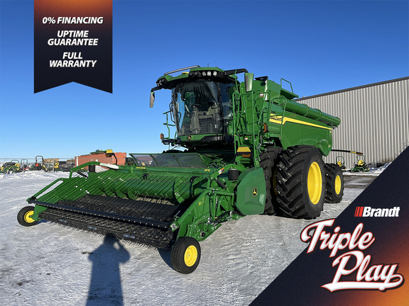 Photo of a 2023 John Deere X9 1000