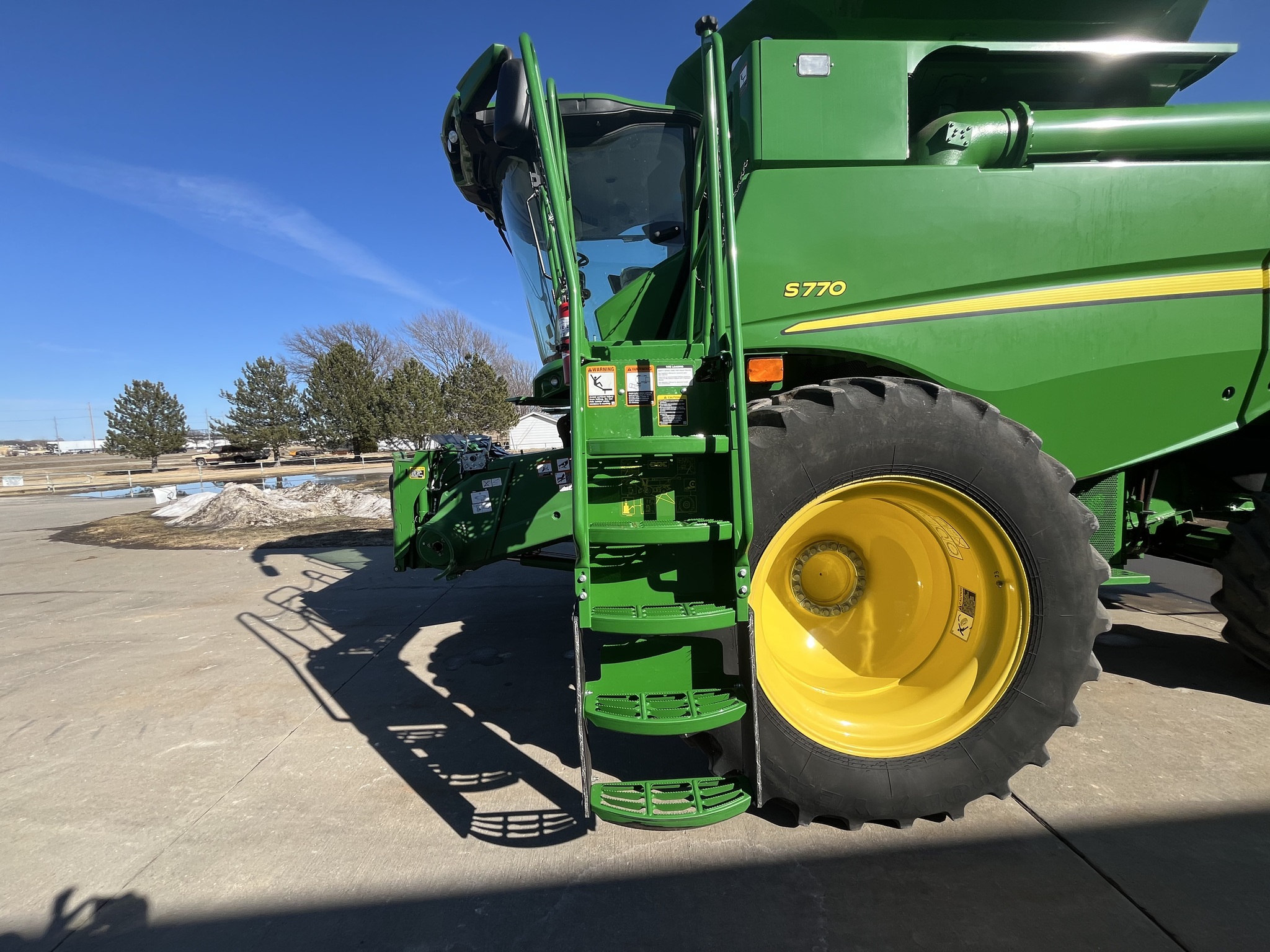  2021 John Deere S770 at Heritage Tractor in Topeka, KS