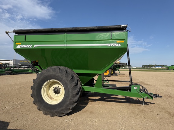 2024 Brent 678XL - Photo2