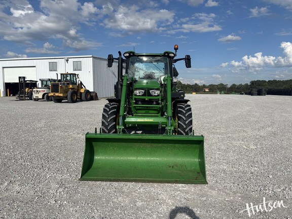 Photo of 2023 John Deere 6R 110