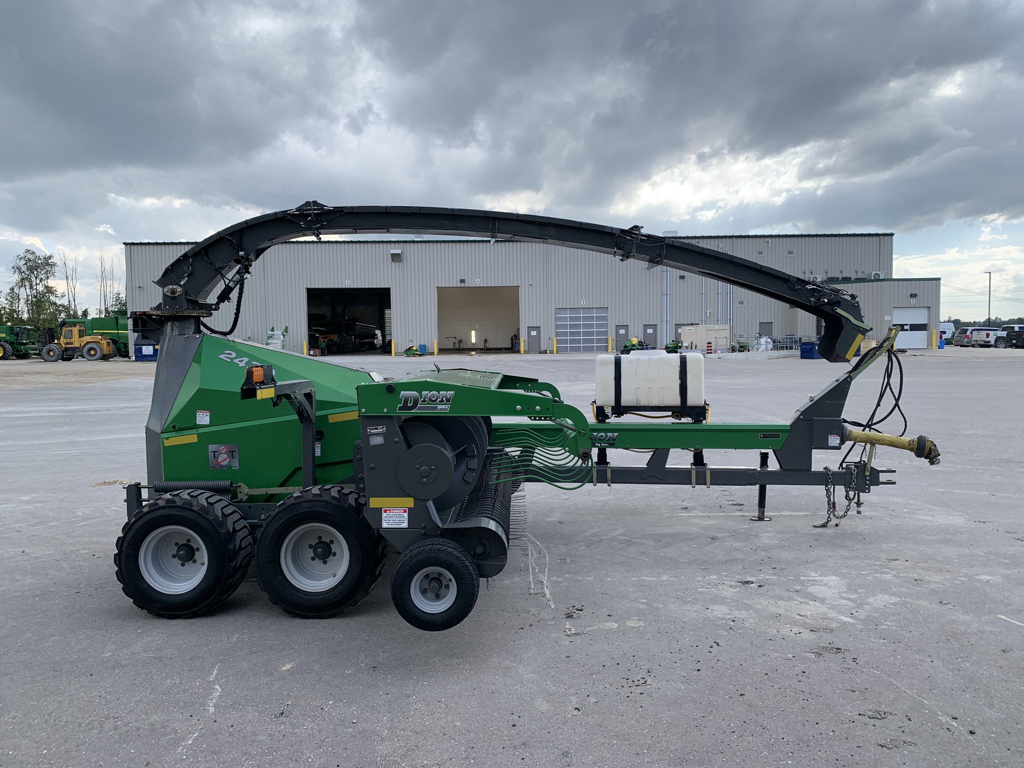 2020 Dion 2430 W/HEADS Image 3