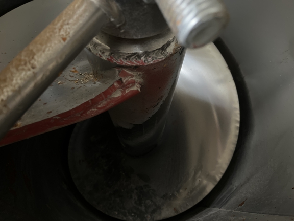 Used 2018 J&M 812 Grain Carts at Koenig Equipment in Greenville, OH - Photo23