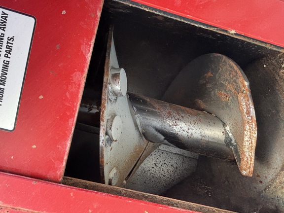 Used 2018 J&M 812 Grain Carts at Koenig Equipment in Greenville, OH - Photo22