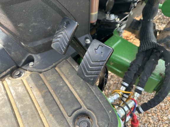 2020 John Deere 1025R