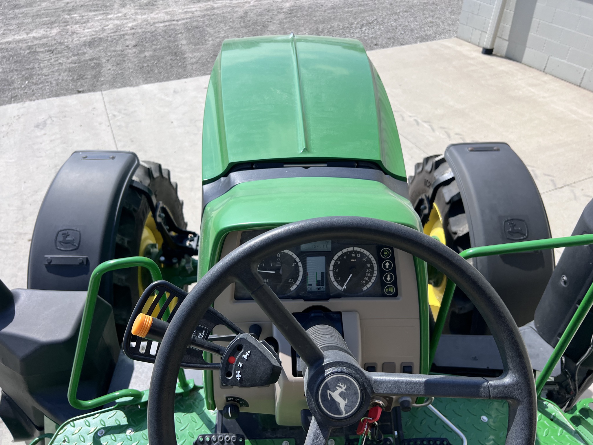 2023 John Deere 6130M Image 11