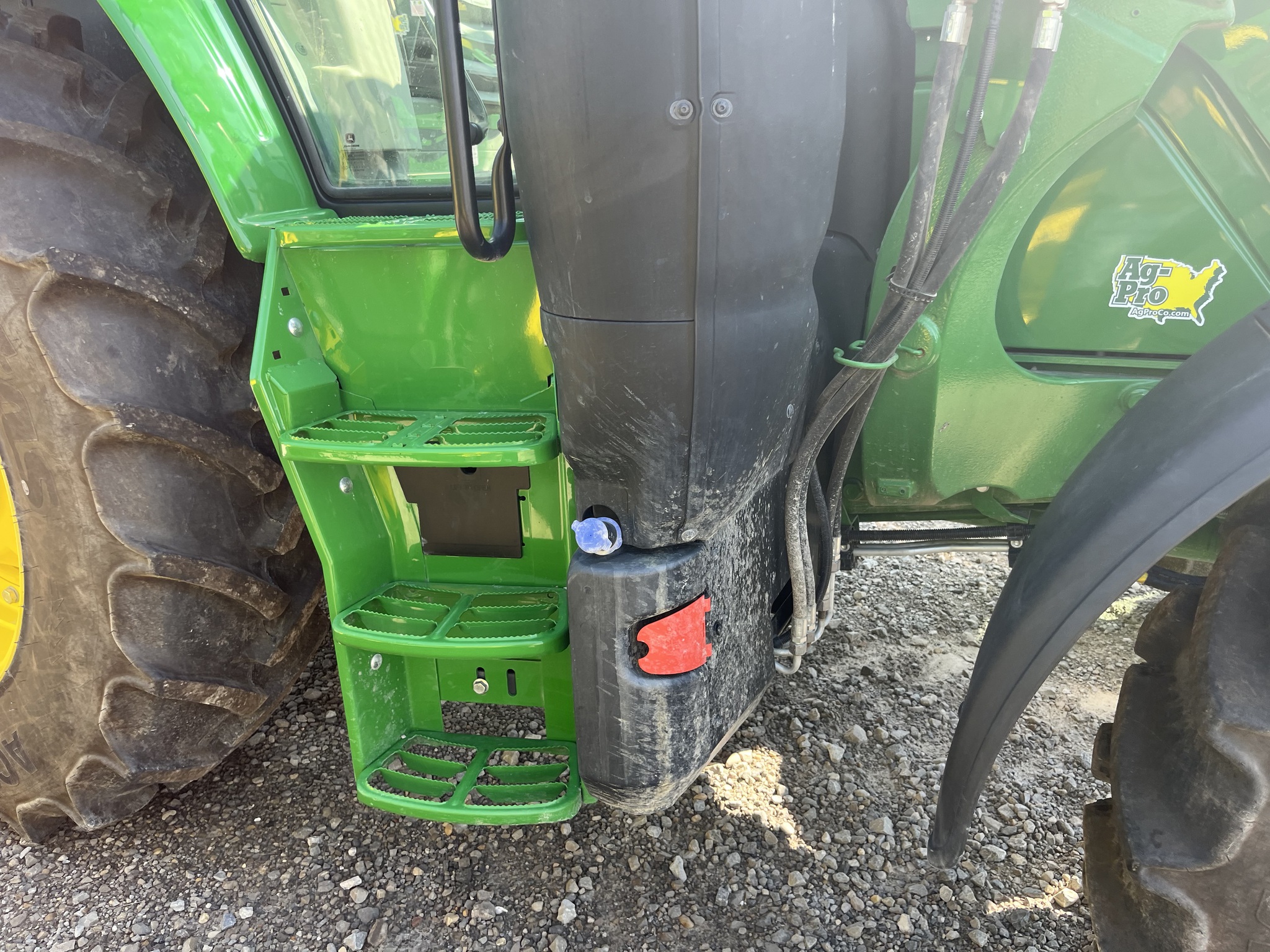 2023 John Deere 6145M Image 6