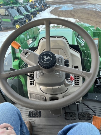 2024 John Deere 6140M (20th thumbnail)