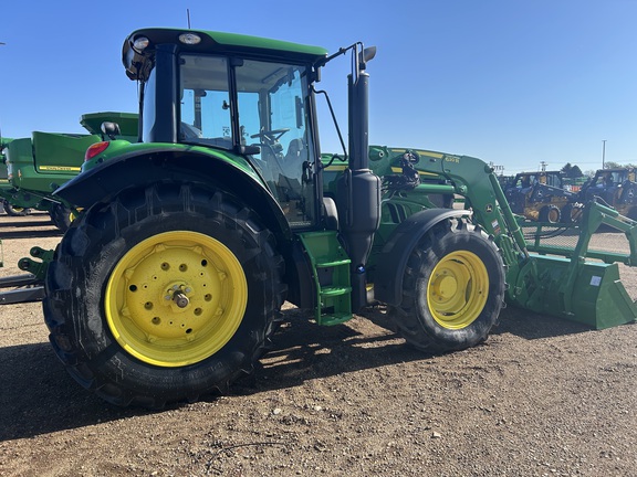 2024 John Deere 6140M (4th thumbnail)