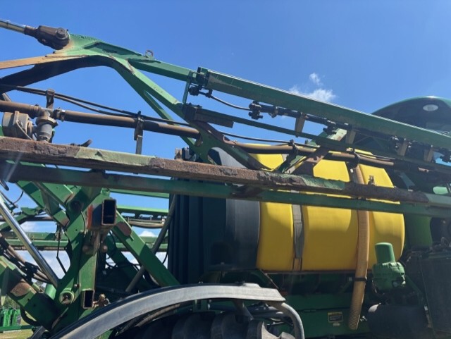 2016 John Deere R4030 Image 6