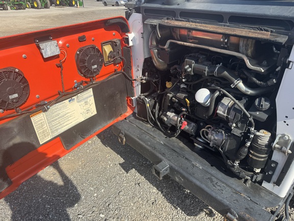 2018 Bobcat T870