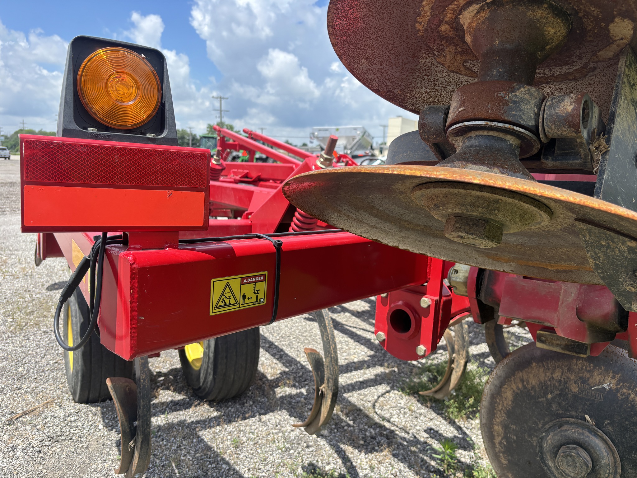 Used 2011 Sunflower 4511 Rippers at Koenig Equipment in Greenfield, IN - PhotoXL13