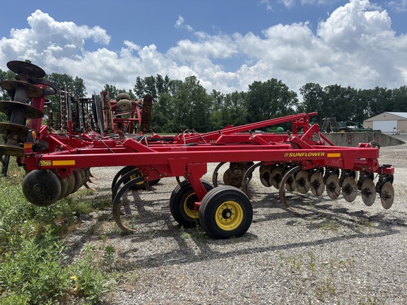 Used 2011 Sunflower 4511 Rippers at Koenig Equipment in Greenfield, IN - Photo5