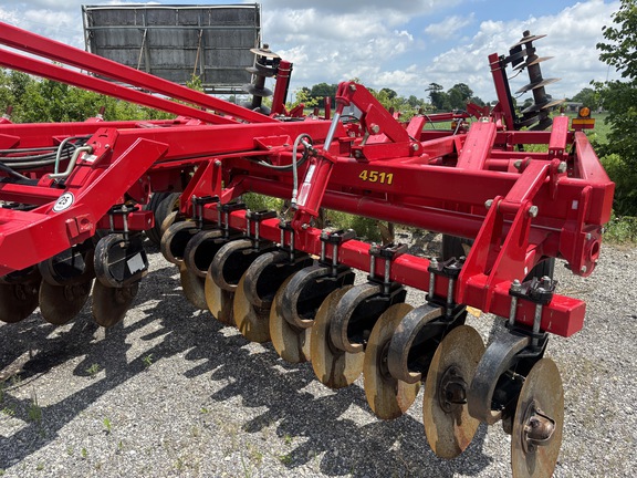 Used 2011 Sunflower 4511 Rippers at Koenig Equipment in Greenfield, IN - Photo9