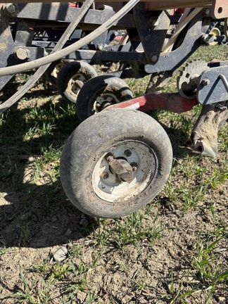 Used 2010 Morris C1 Air Drills and Seeders at Horizon Ag & Turf in Warburg, AB - Photo7