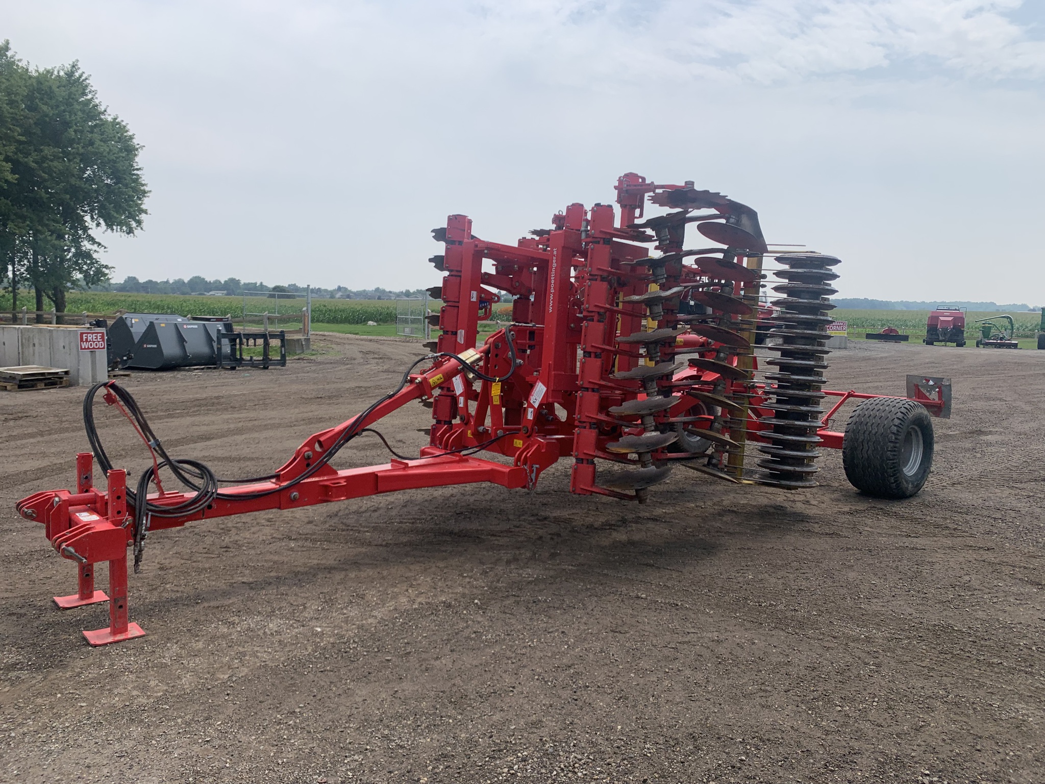 2012 Pottinger 4000T Image 2