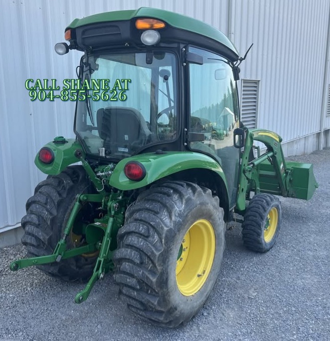 2025 John Deere 3046R Image 3